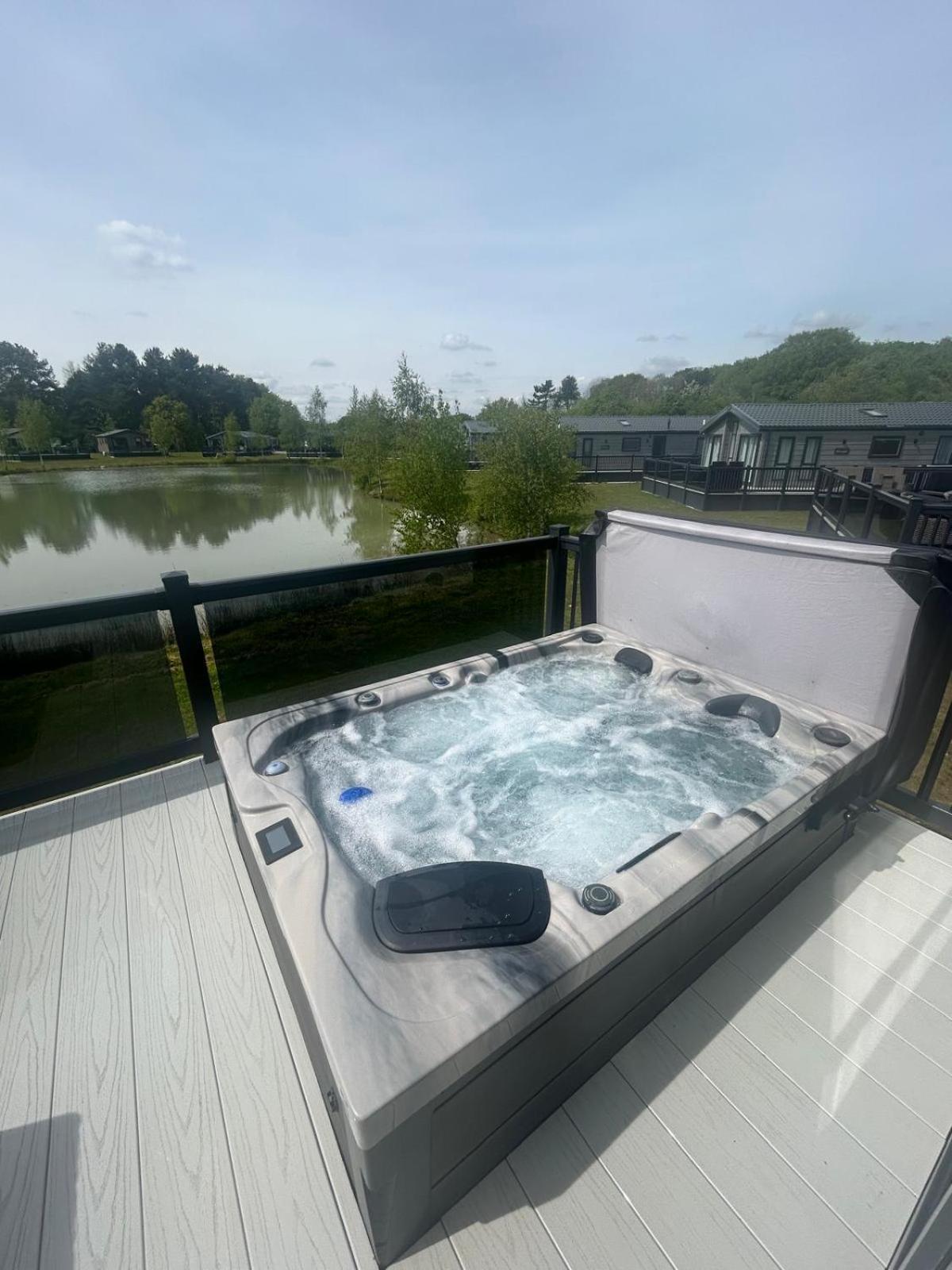 Hotchkin Lodge Woodhall Spa Zewnętrze zdjęcie